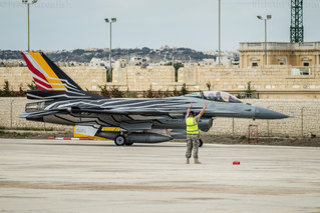 IM2 7128 FA-123