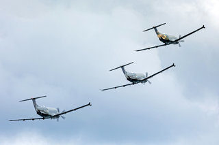 10 Bray Air Display IM1 0892 283